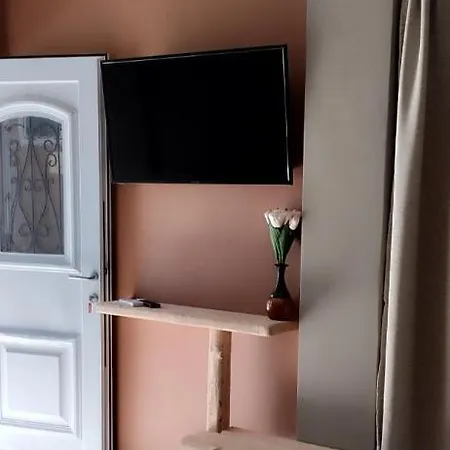 Marbil Irida Lägenhet *